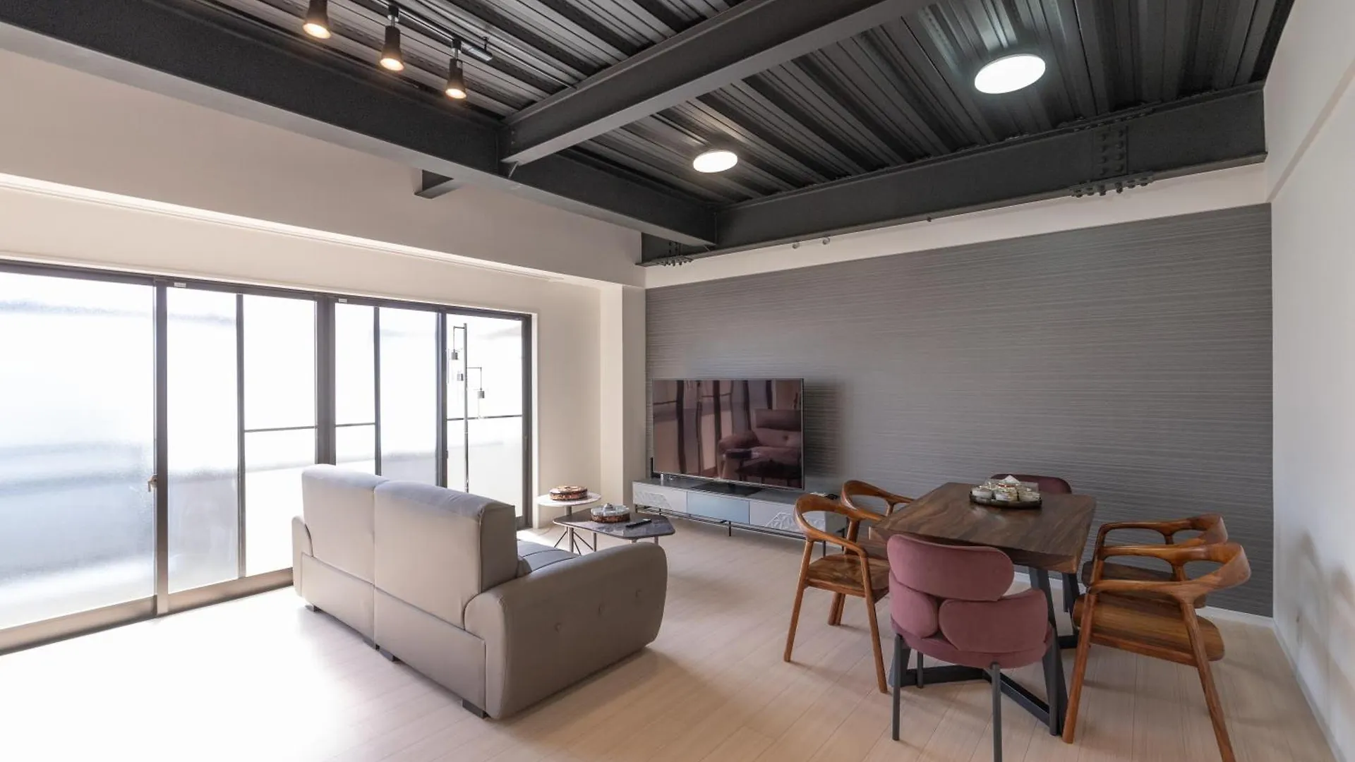 Apartmán 豊月荘 Toyotsuki Ósaka
